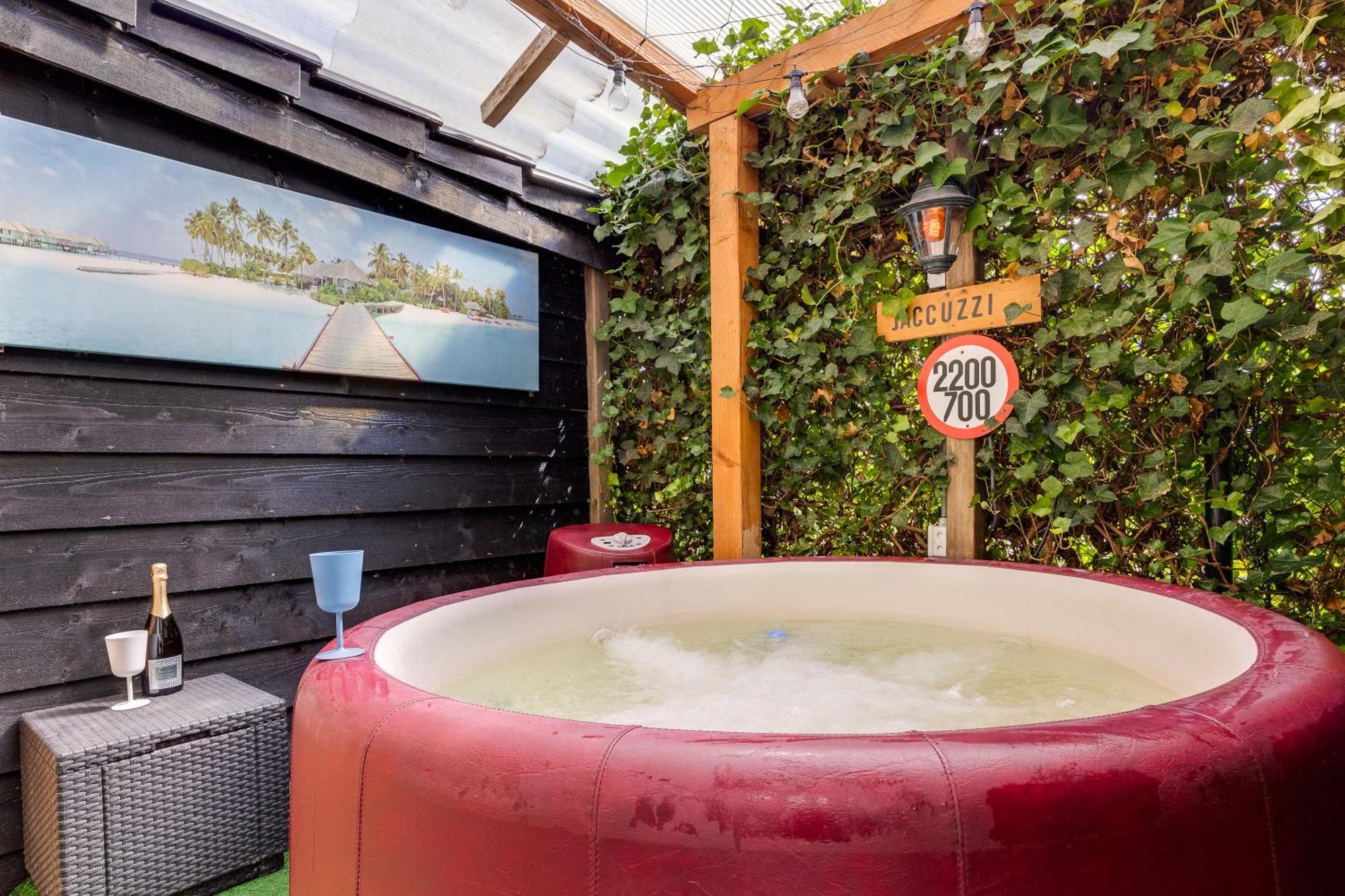 Luxe Wellness Apartment Apeldoorn With Jacuzzi And Sauna Dış mekan fotoğraf