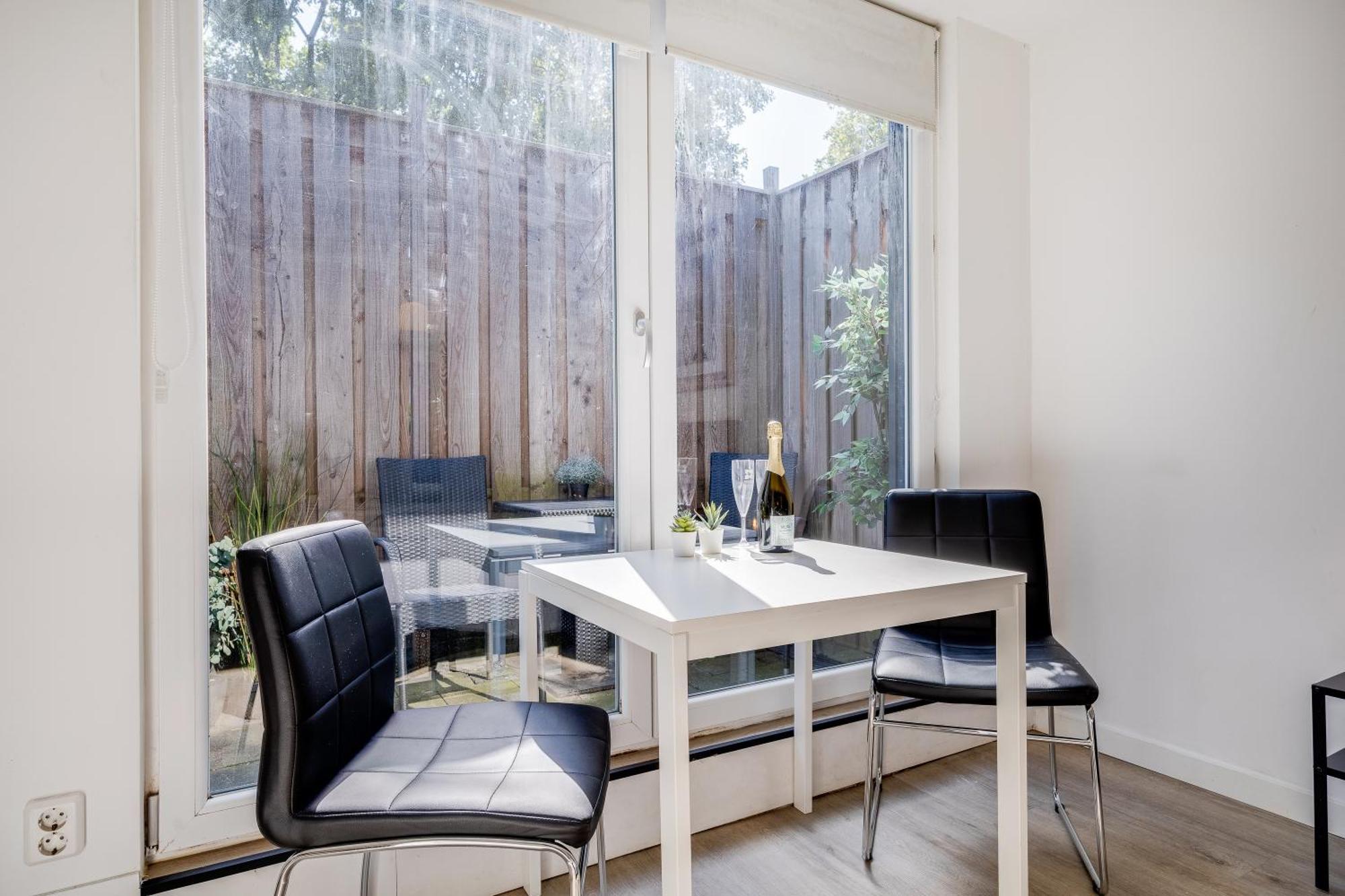 Luxe Wellness Apartment Apeldoorn With Jacuzzi And Sauna Dış mekan fotoğraf